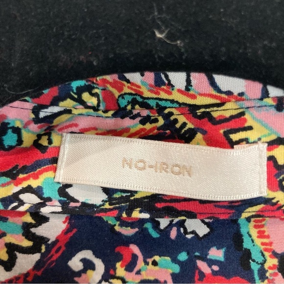 CHICO’S Sz 3.5 No Iron Effortless Beatrice Navy Colourful Paisley Buttoned Shirt - Picture 7 of 12